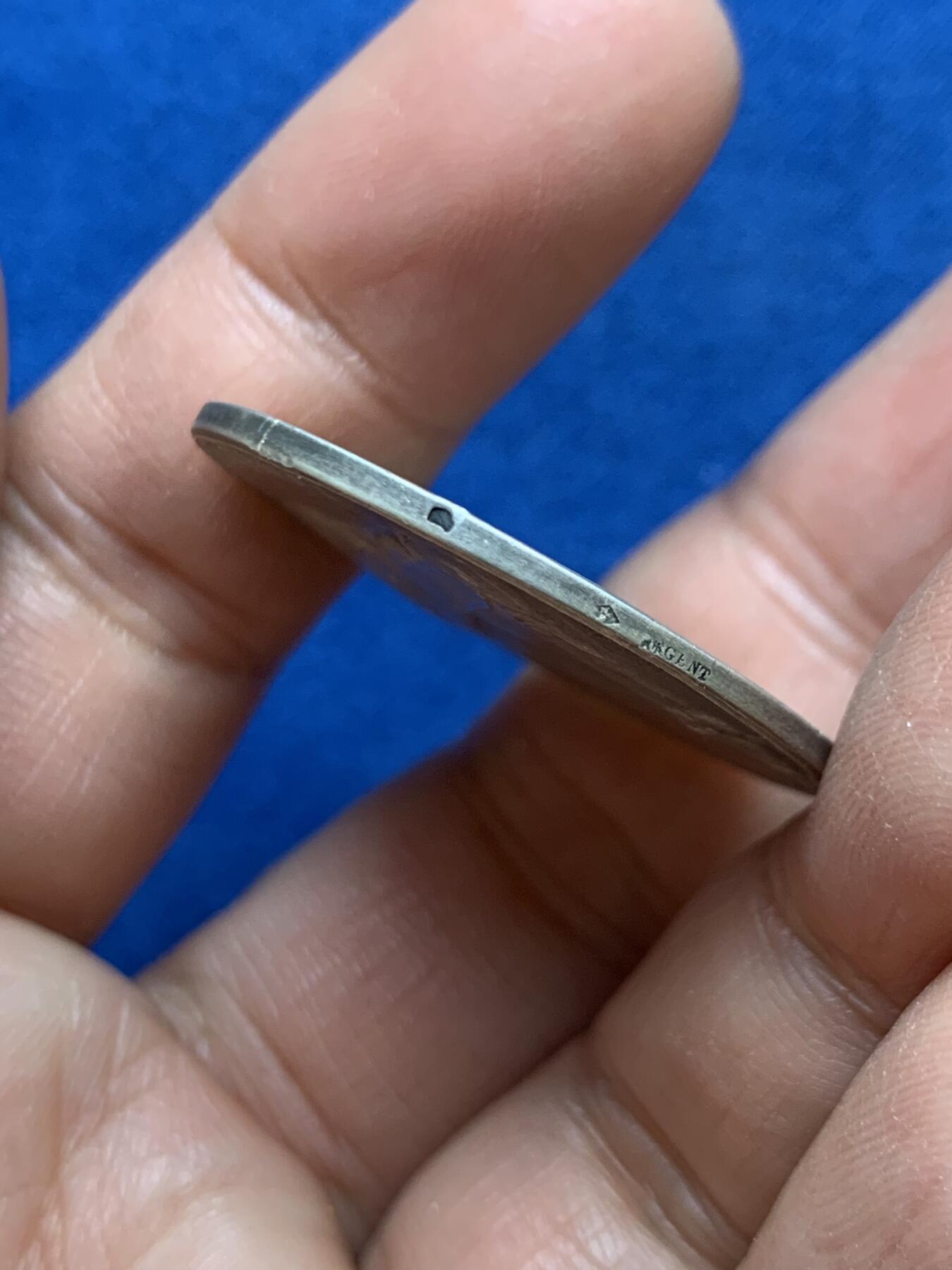 《竞宝斋》第456场 周日，周一，周二   3场连拍 （全场包邮）欢迎送拍 法国 罗蒂作品 自由帽玛丽安娜银章 野猪头+菱形银标 14.6g 33.5mm