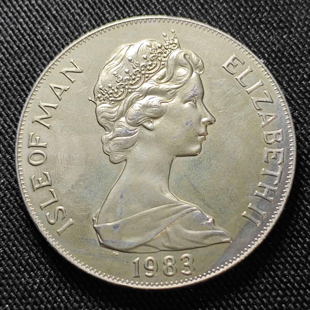 KK钱币收藏小铺  第400期  百期特拍（四拍之四）2月预留时间 周末发货   1983马恩岛1克朗纪念币 载人飞行喷气式飞机二百周年纪念