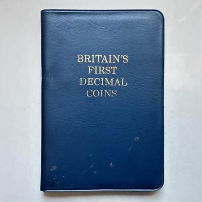 🌹外币初藏🌹🐯2026年第6场  每周二四六晚8️⃣点 接代拍 - 英国新便士五枚套 原装册