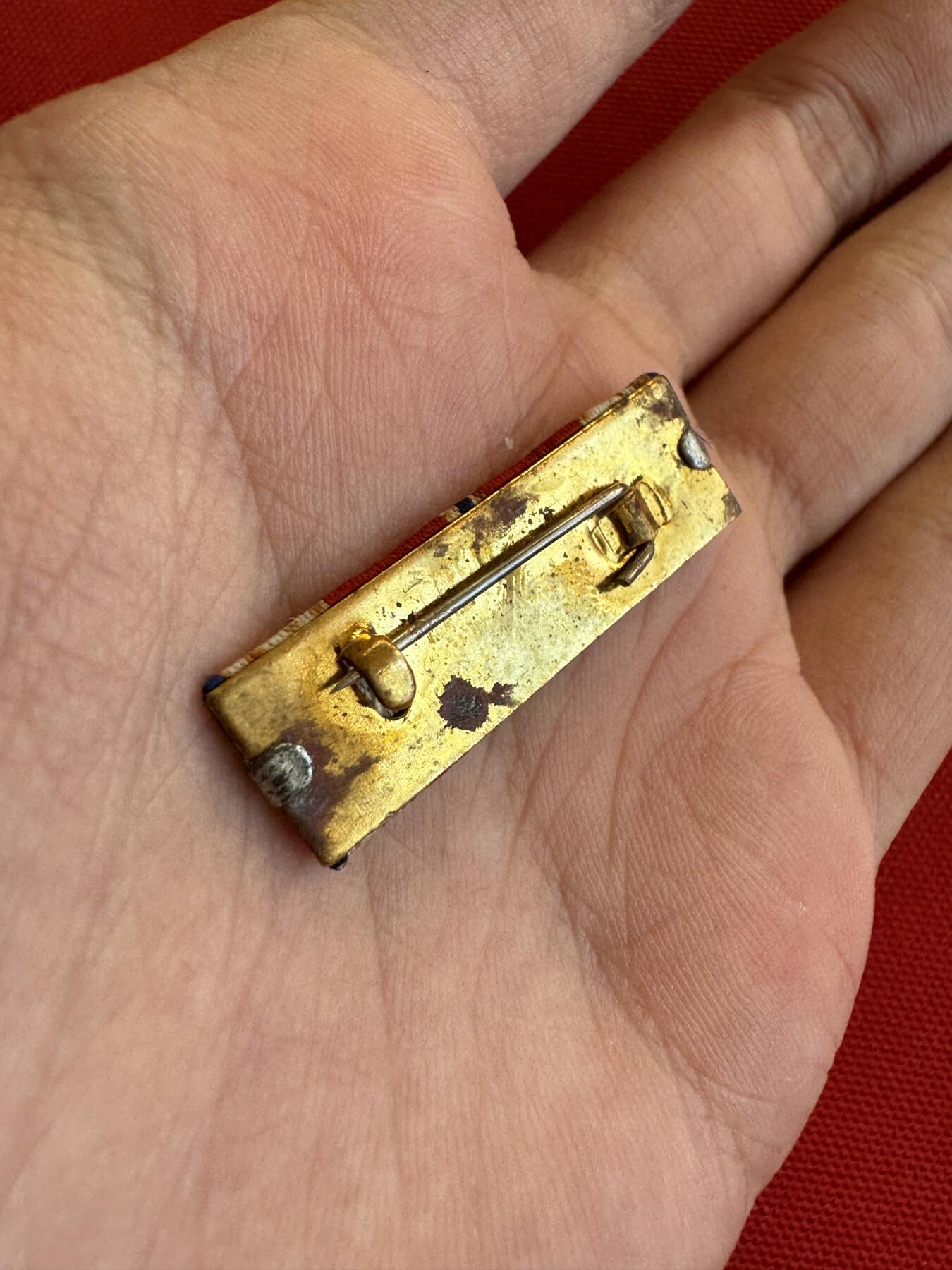 五哥徽章群   14号周三晚上八点4群联拍 略章