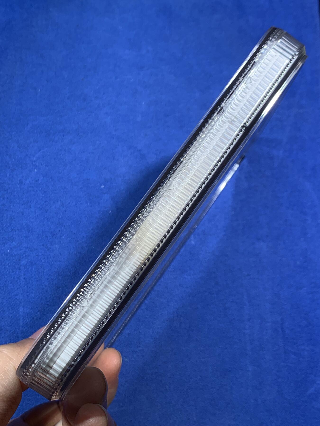 《竞宝斋》第456场 周日，周一，周二   3场连拍 （全场包邮）欢迎送拍 NGC MS61BN 法国拿破仑三世与欧仁妮皇后在1980年为王子洗礼高浮雕大铜章 ，正面呈现拿破仑三世与欧仁妮皇后的左侧面肖像，人物细节刻画精细，经典纪念章藏品 ，该章直径70mm，加大加厚盒封装。