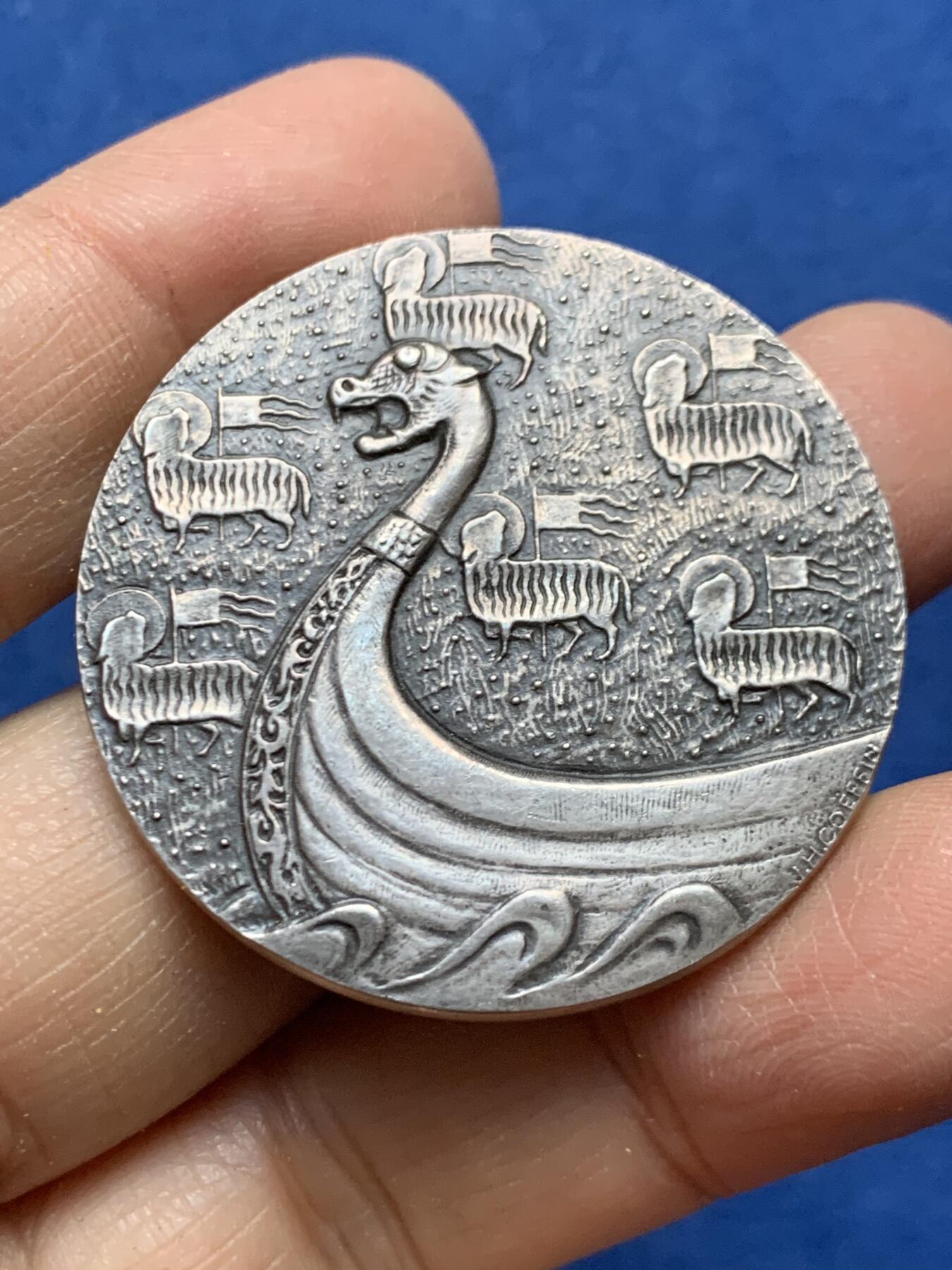 《竞宝斋》第456场 周日，周一，周二   3场连拍 （全场包邮）欢迎送拍 法国鲁昂商会纪念银章 39克 41mm 丰饶角1银标 带原盒