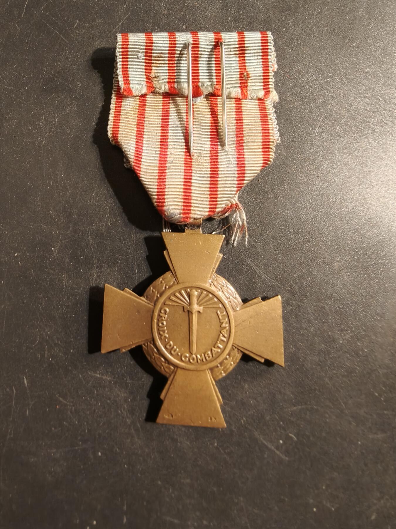 老王徽章第176期 法国战斗十字奖章