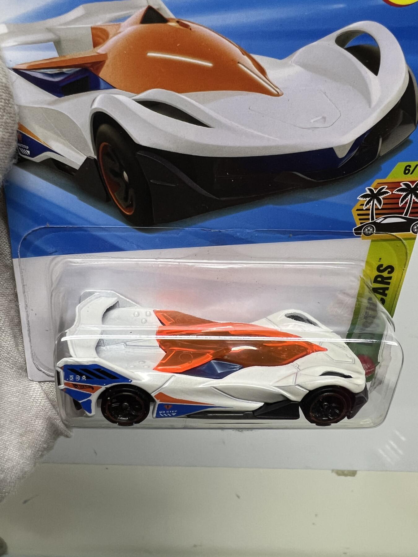 零元拍：风火轮吊卡 X-cceleron全新未拆