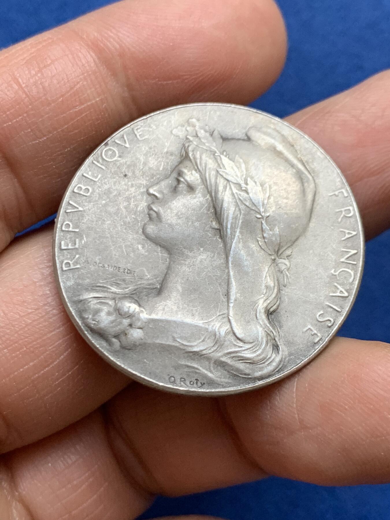 《竞宝斋》第456场 周日，周一，周二   3场连拍 （全场包邮）欢迎送拍 法国 罗蒂作品 自由帽玛丽安娜银章 野猪头+菱形银标 14.6g 33.5mm