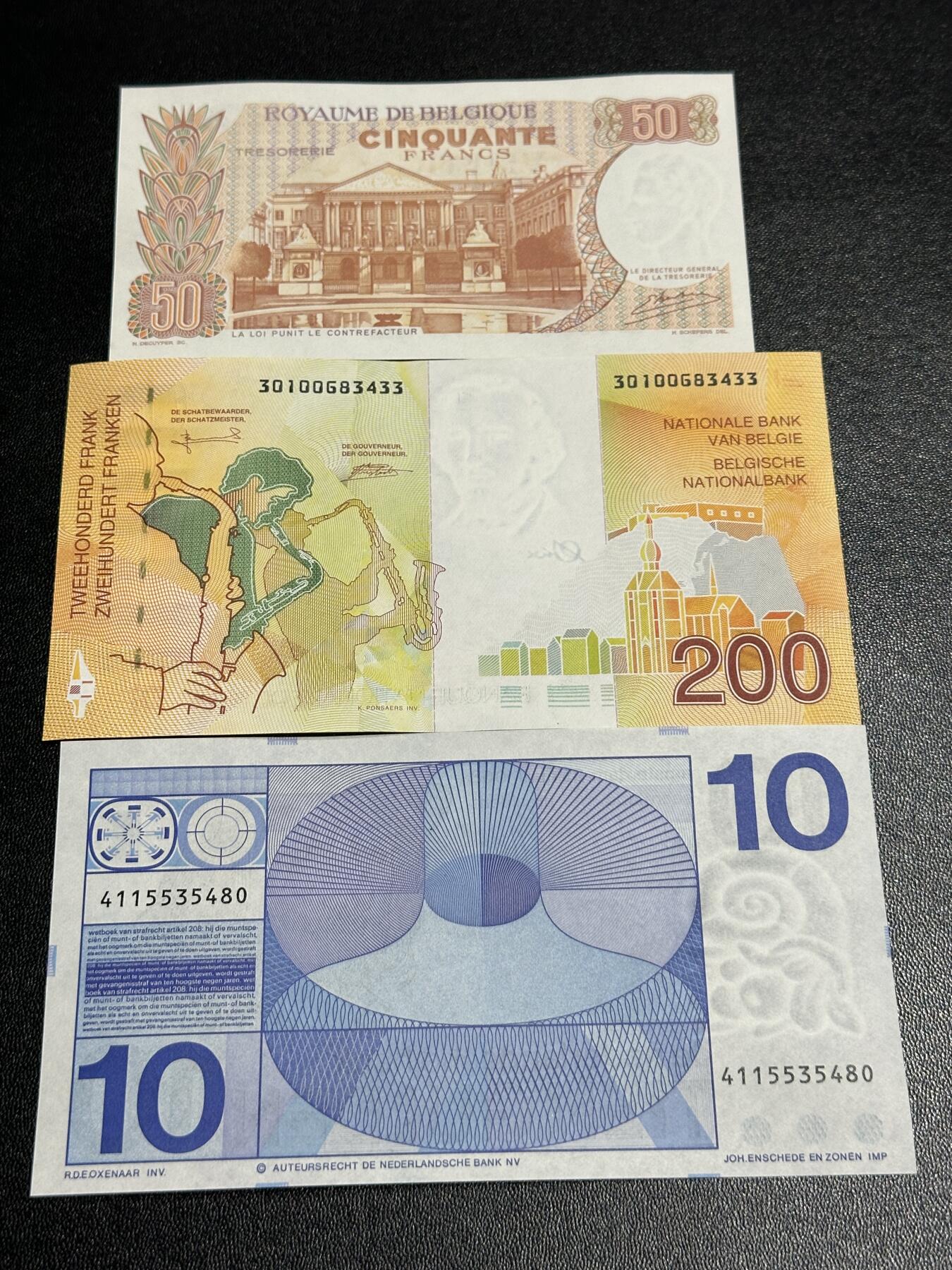 《外钞收藏家》第六百零二期（精品场）（本平台长期征集拍品、欢迎藏友们联系合作）