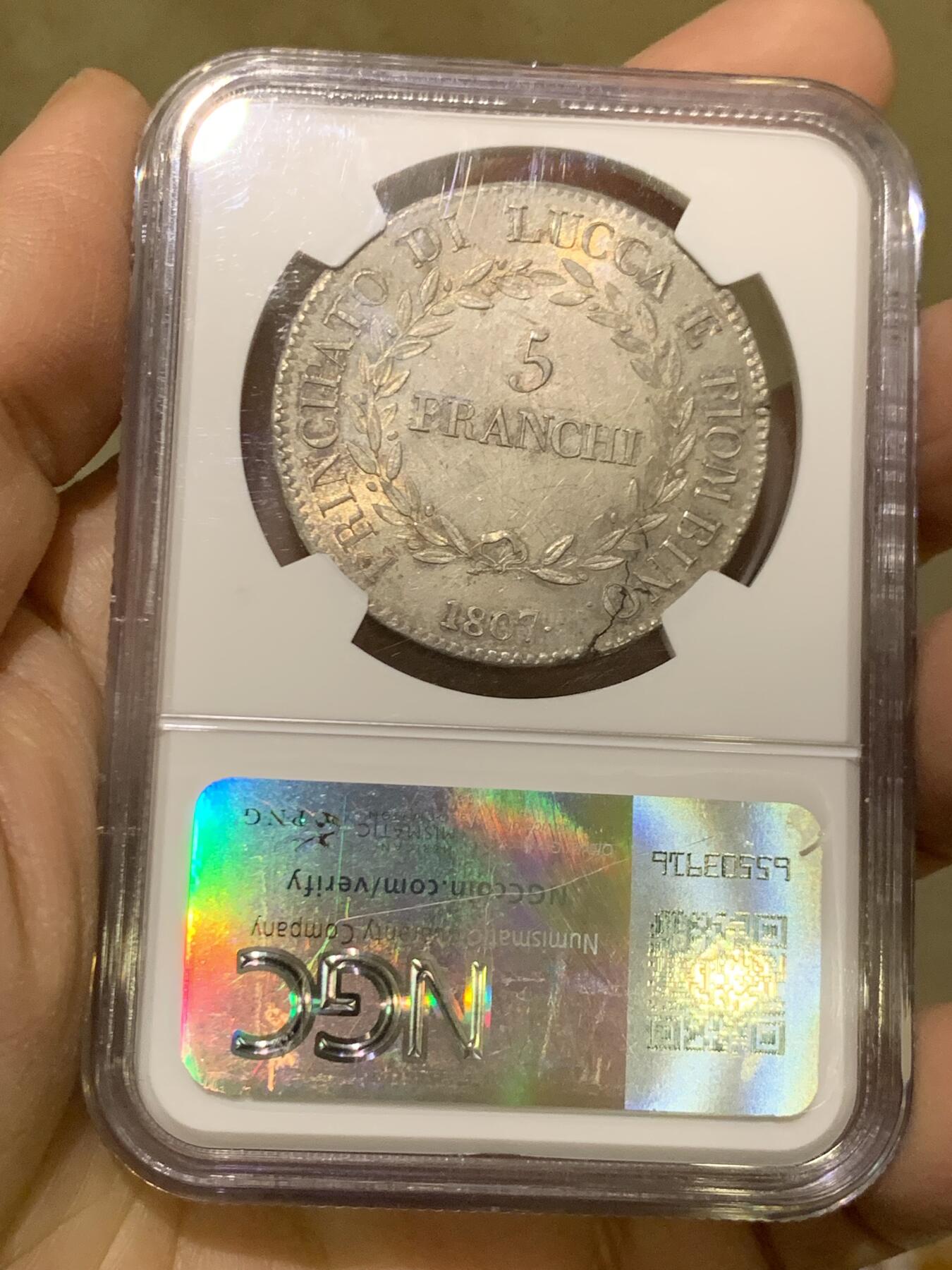 《竞宝斋》第456场 周日，周一，周二   3场连拍 （全场包邮）欢迎送拍 唯一冠军分 NGC MS64+ 意大利卢卡1807年 5法郎大银币 包浆打制都非常好 顶级状态 可遇不可求 24年64分21000成交