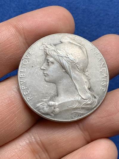 《竞宝斋》第456场 周日，周一，周二   3场连拍 （全场包邮）欢迎送拍 - 法国 罗蒂作品 自由帽玛丽安娜银章 野猪头+菱形银标 14.6g 33.5mm