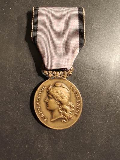 老王徽章第176期 - 法国铜级国家鼓励善行协会奖章