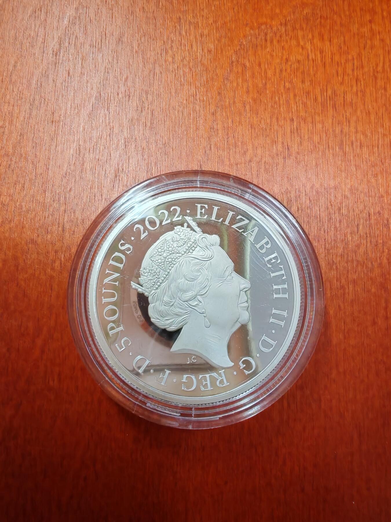 长老汇蛇年精选第九十三场拍卖 2022英国历代君主系列詹姆士一世5英镑精制银币，2盎司999银，700枚，盒证全，钢琴烤漆木盒