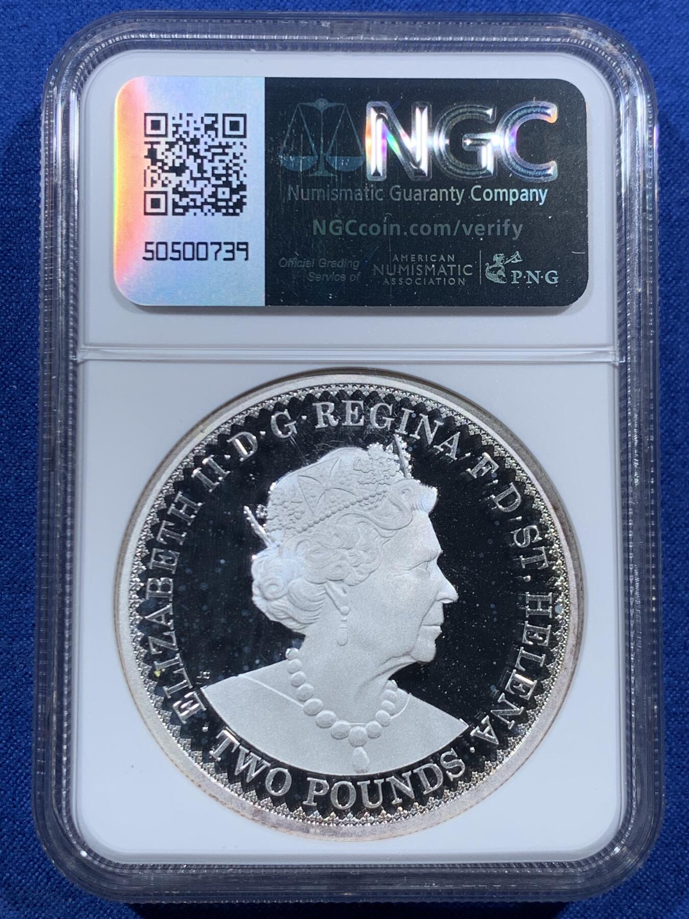 《竞宝斋》第456场 周日，周一，周二   3场连拍 （全场包邮）欢迎送拍 NGC PF68UC 圣赫勒拿2022年哥特皇冠2英镑高浮雕镜面精制银币，哥特式克朗币（怀恩设计，复刻经典），重2盎司，999银，原盒，证书。