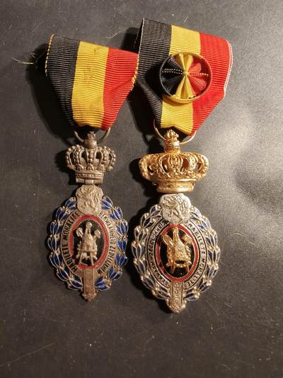 老王徽章第176期 - 比利时金银级劳工奖章一组