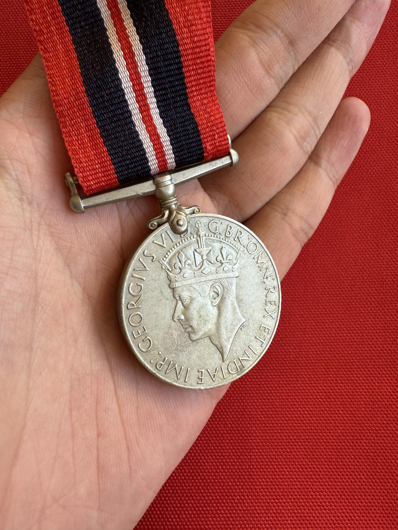 五哥徽章群   14号周三晚上八点4群联拍 铜章