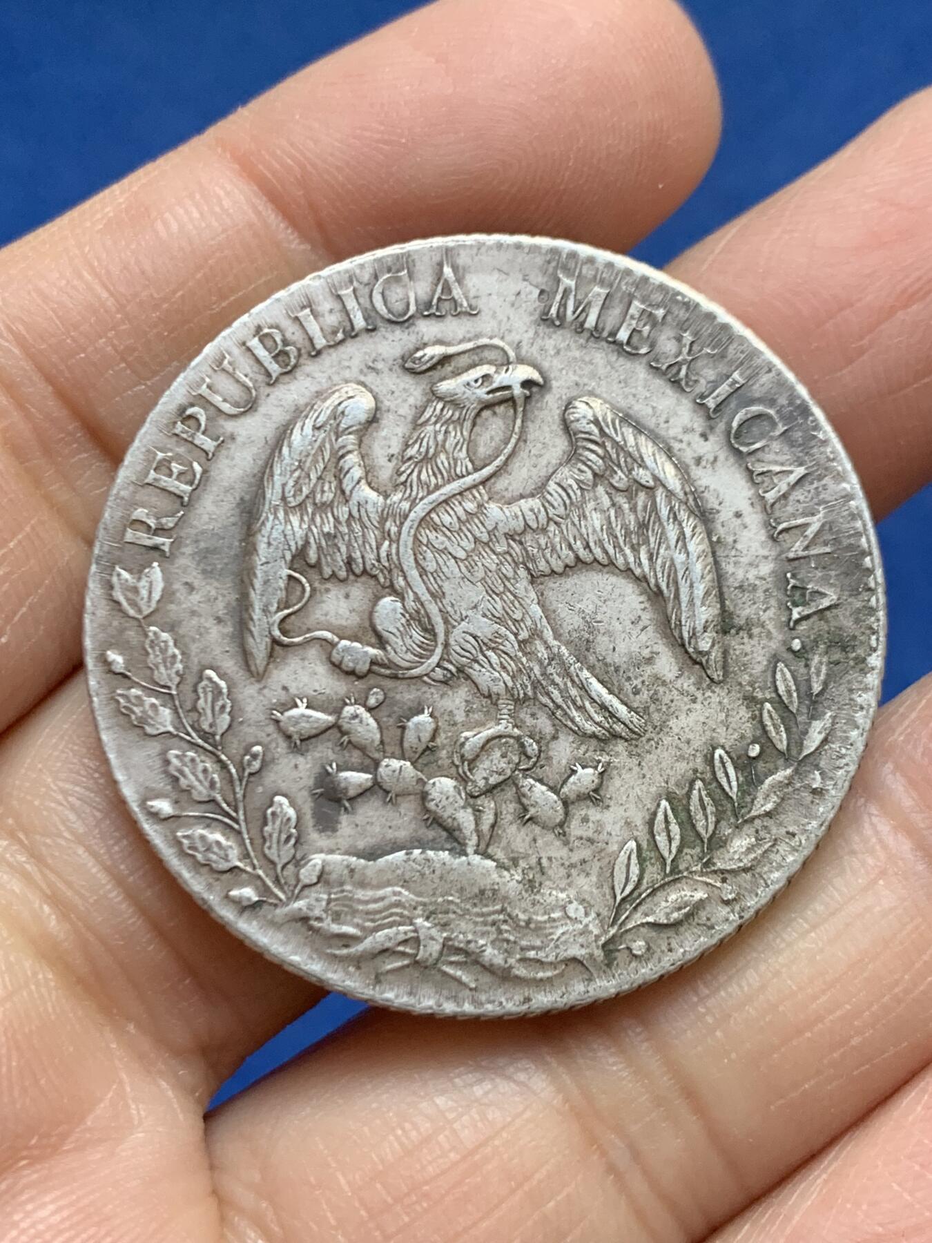 《竞宝斋》第456场 周日，周一，周二   3场连拍 （全场包邮）欢迎送拍 真银假币 墨西哥1888年鹰洋 重26.8克 约920银