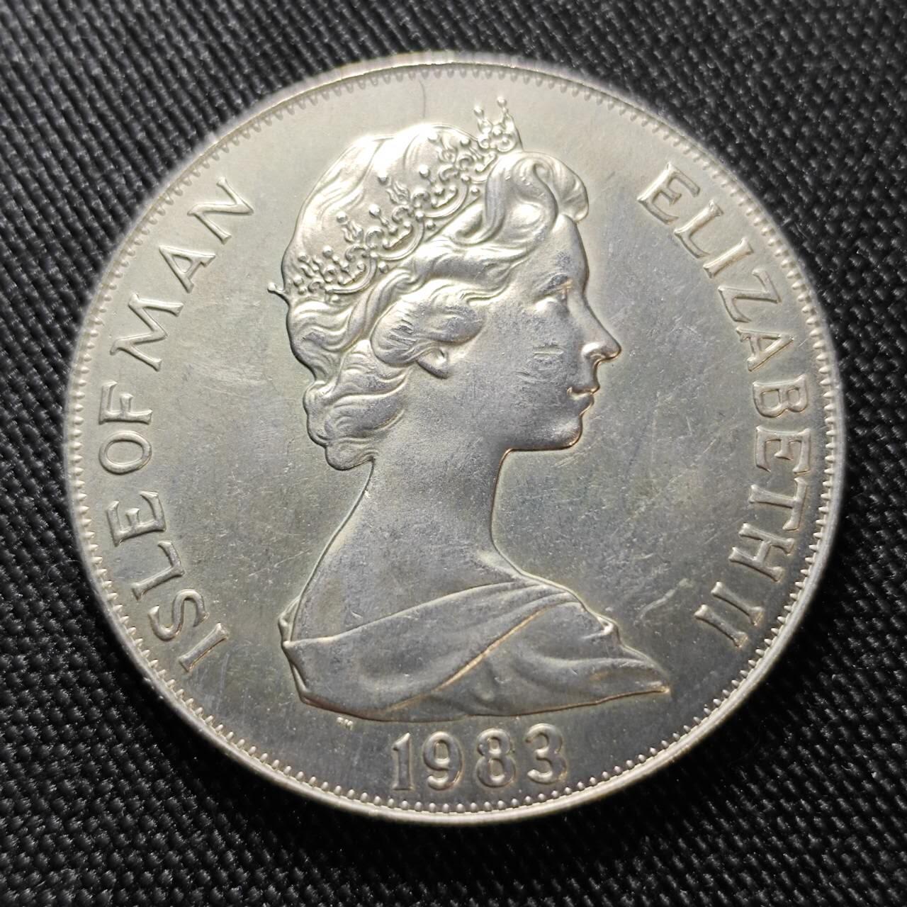 KK钱币收藏小铺  第400期  百期特拍（四拍之四）2月预留时间 周末发货   1983马恩岛1克朗纪念币 载人飞行航天飞机 二百周年纪念