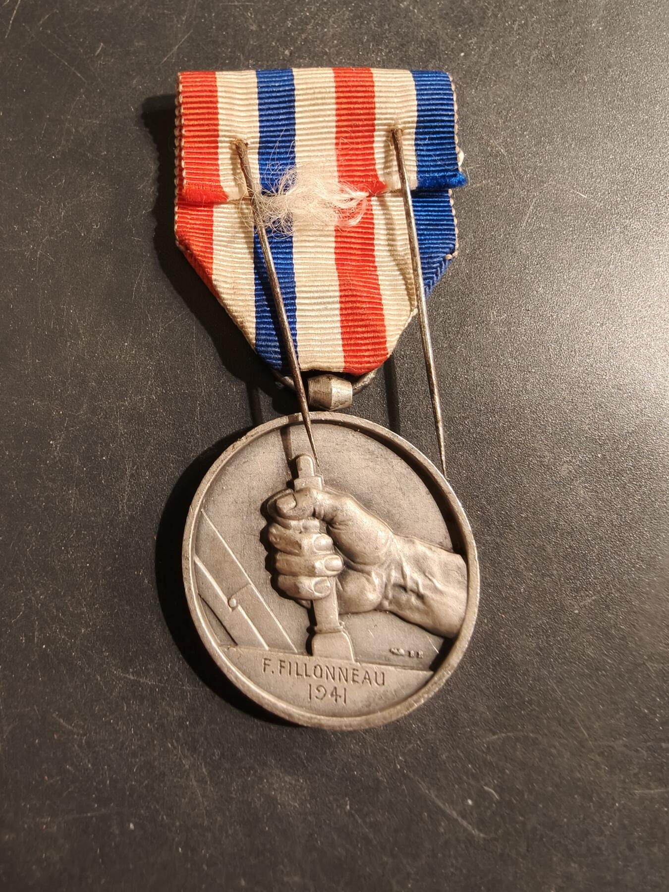 老王徽章第176期