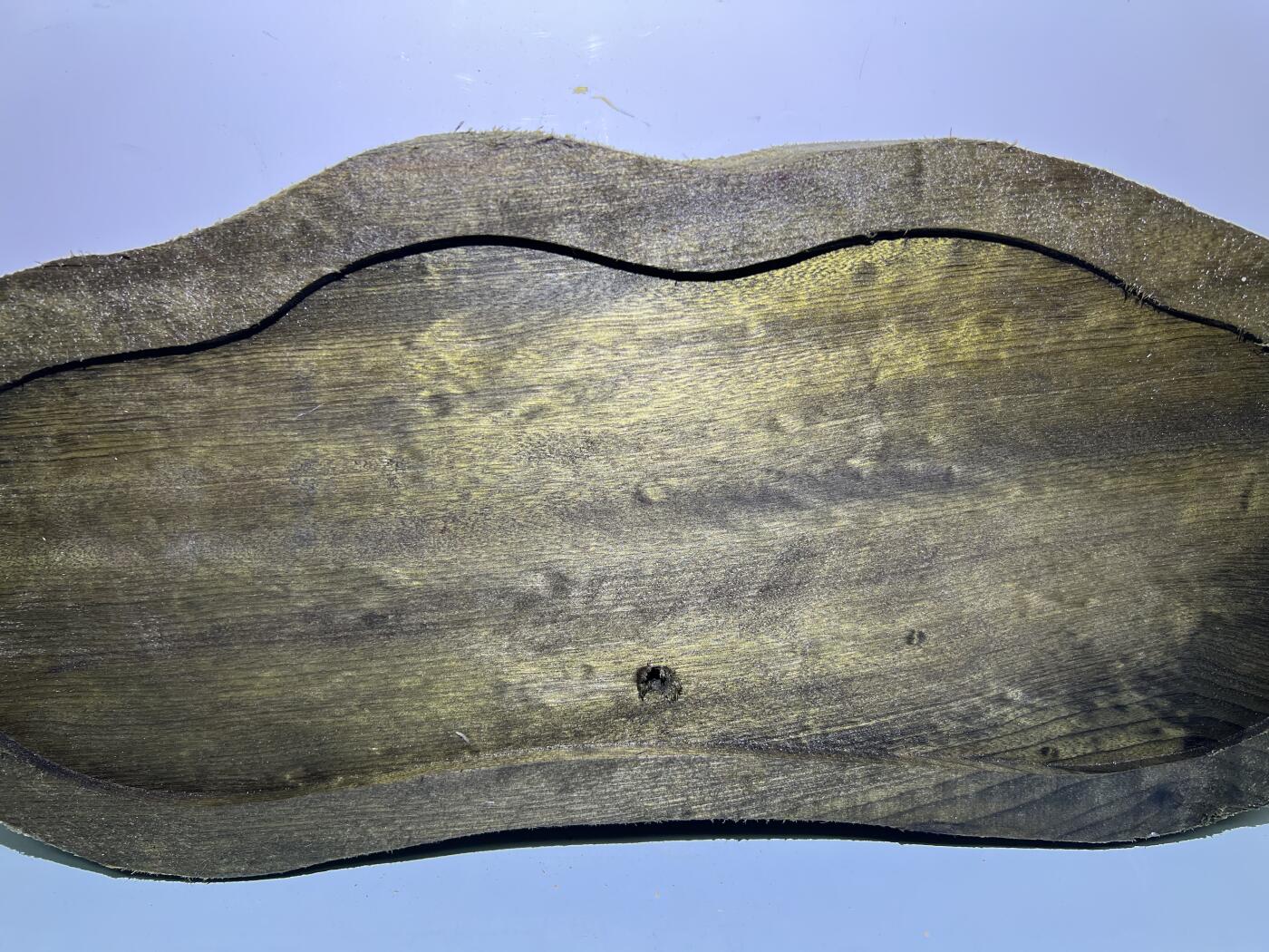 零元拍： NO.60 满纹满金丝雨滴纹 金丝楠 茶盘，尺寸约435/180/厚39MM，2.6公斤满果香，满金丝满水波，未上漆上蜡