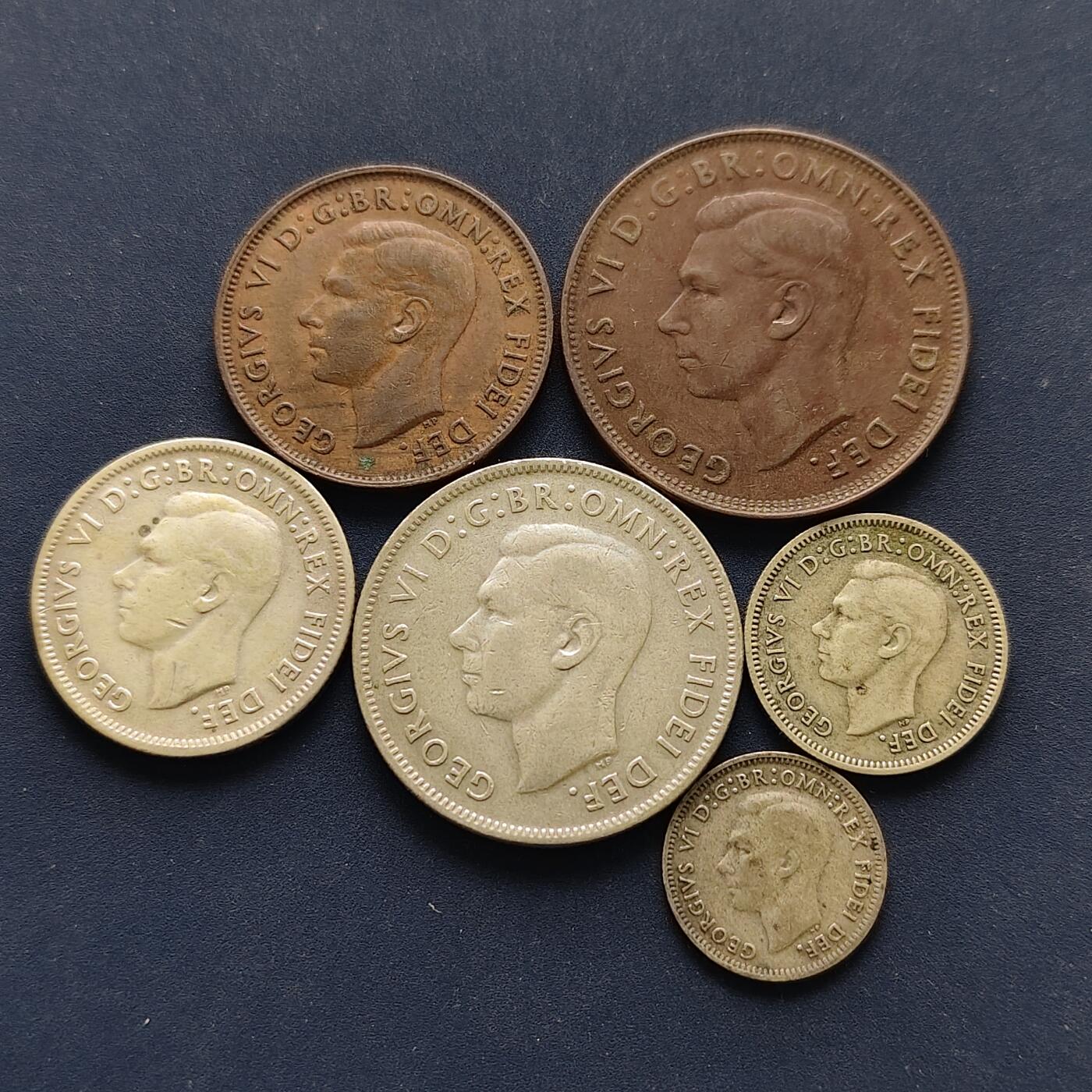 【全场包邮】纯粹捡漏拍494场 澳大利亚1949-1952年乔治六世4银2铜6枚套币【银含量参见附表，约211元（按20元银价折算）】