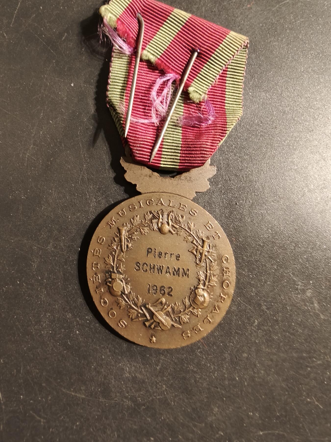 老王徽章第176期