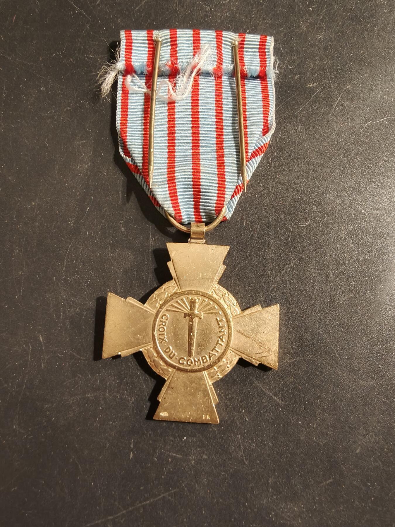 老王徽章第176期 法国战斗十字奖章