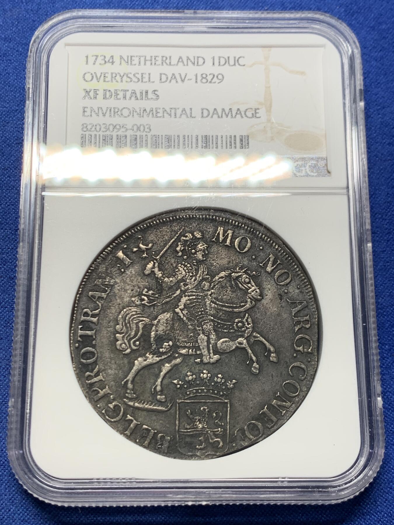 《竞宝斋》第456场 周日，周一，周二   3场连拍 （全场包邮）欢迎送拍 NGC XFD 荷兰 上艾瑟尔省 1734年 1杜卡特 银币 经典的马剑大银币 省份较少见 细节极好 黑色包浆非常漂亮 大热品种