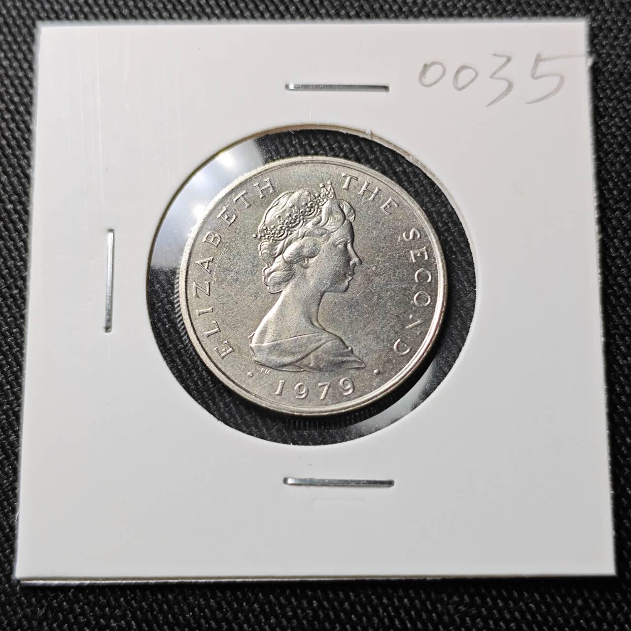 KK钱币收藏小铺  第400期  百期特拍（四拍之四）2月预留时间 周末发货   1979马恩岛5便士 带小三轮火轮