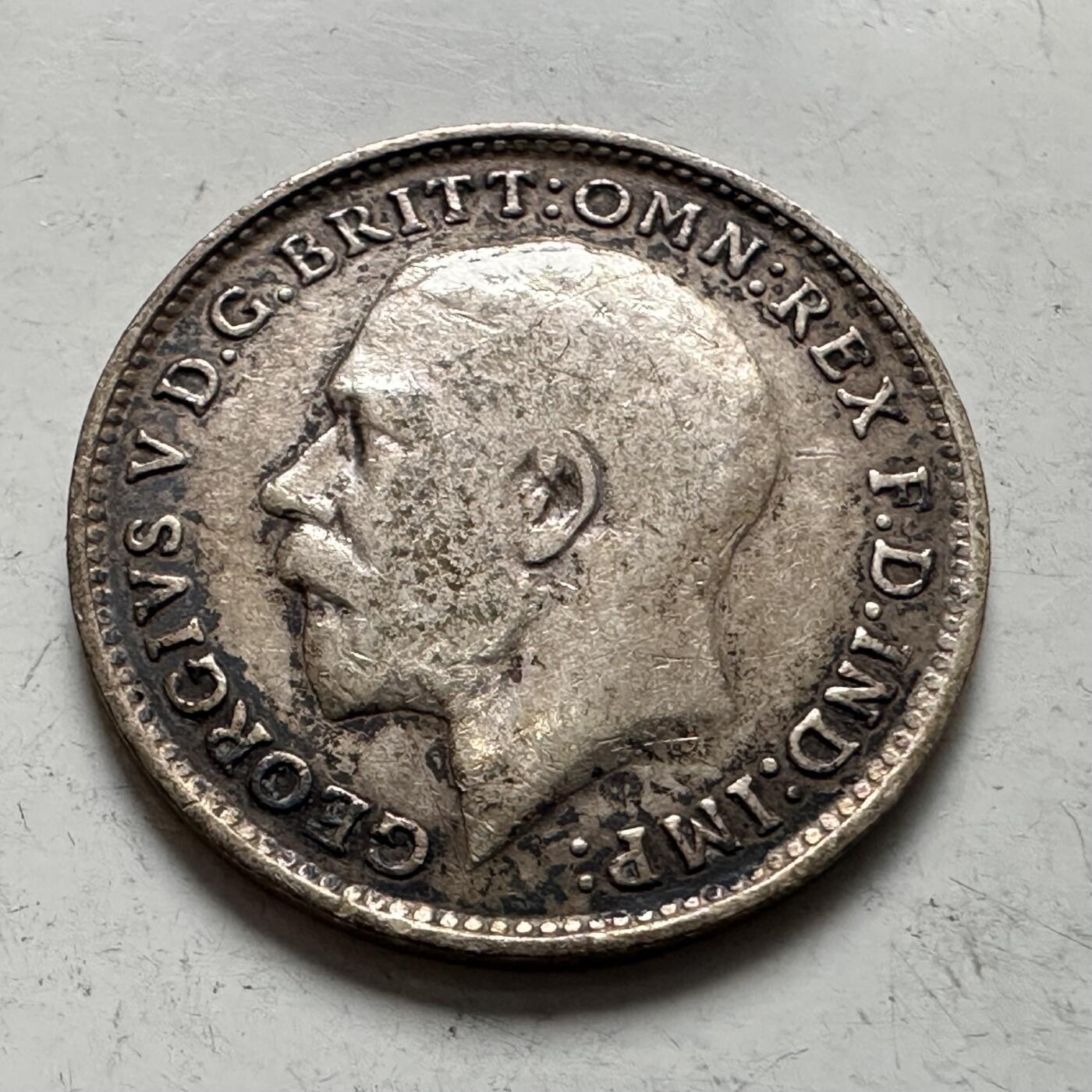 🌹外币初藏🌹🐯2026年第6场  每周二四六晚8️⃣点 接代拍 英国1916年三便士银币