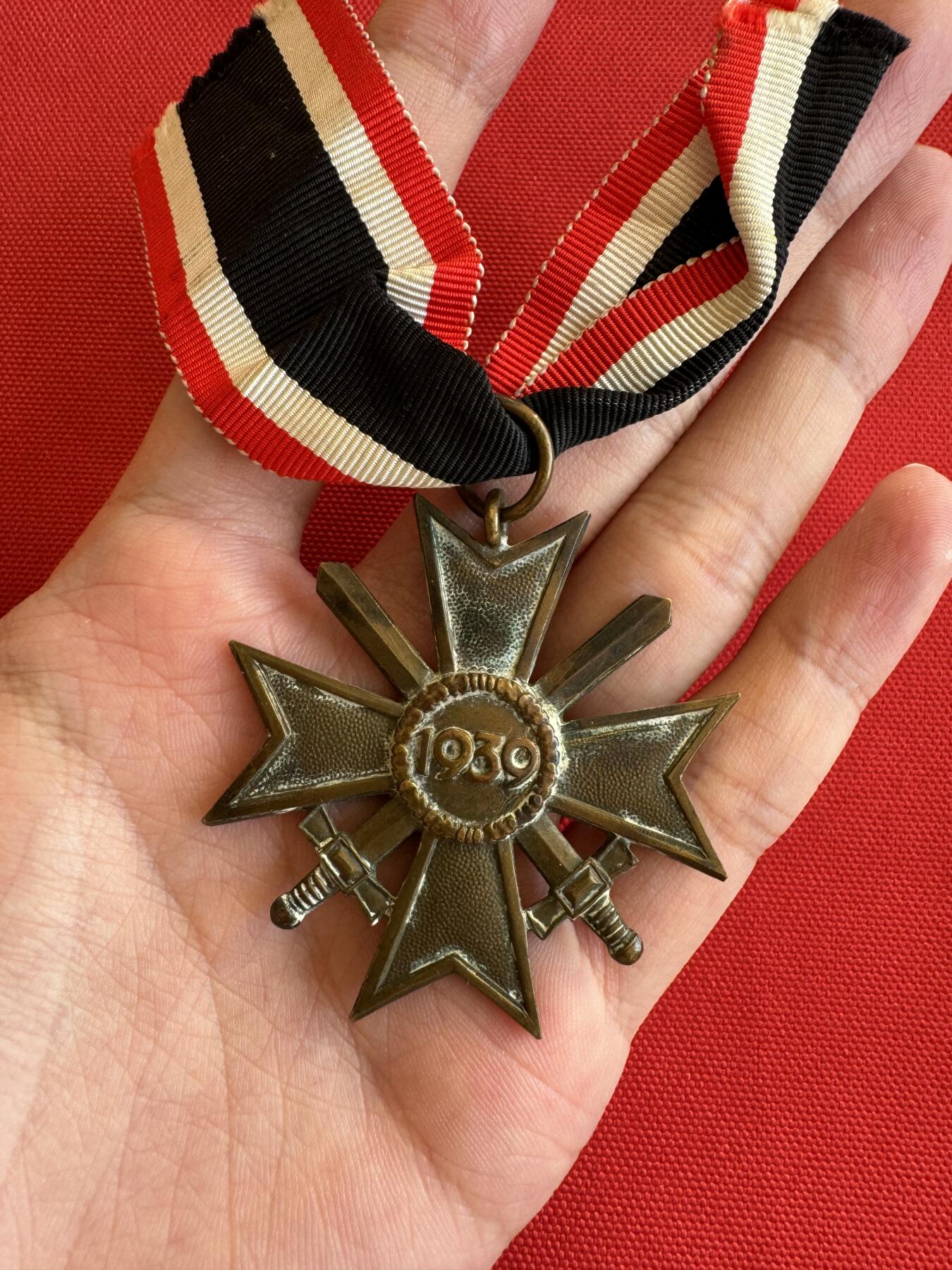 五哥徽章群   14号周三晚上八点4群联拍 铜章