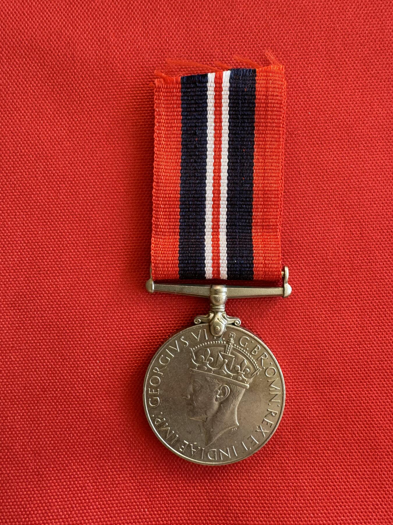 五哥徽章群   14号周三晚上八点4群联拍 铜章