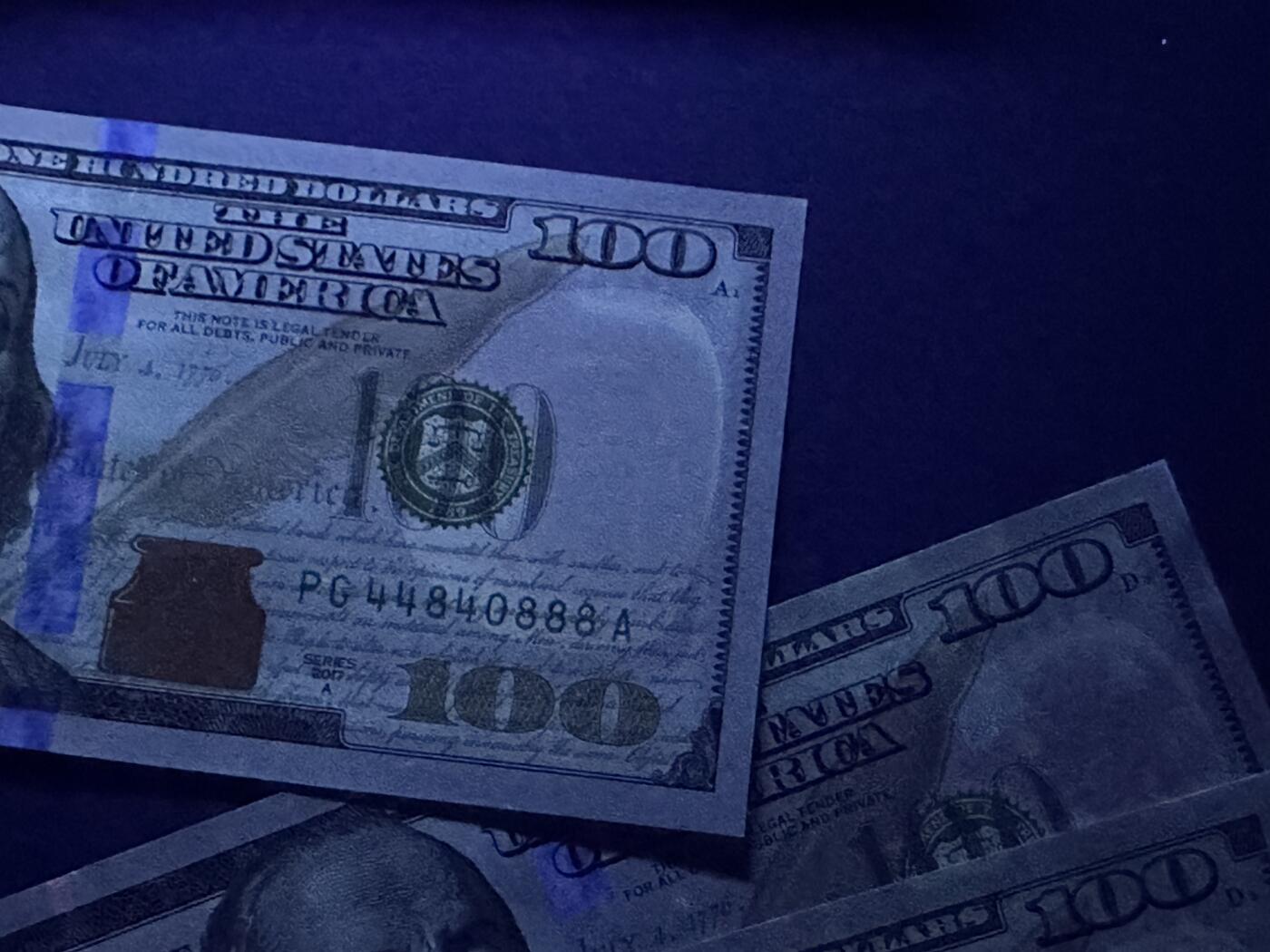 《外钞收藏家》第六百零二期（精品场）（本平台长期征集拍品、欢迎藏友们联系合作）