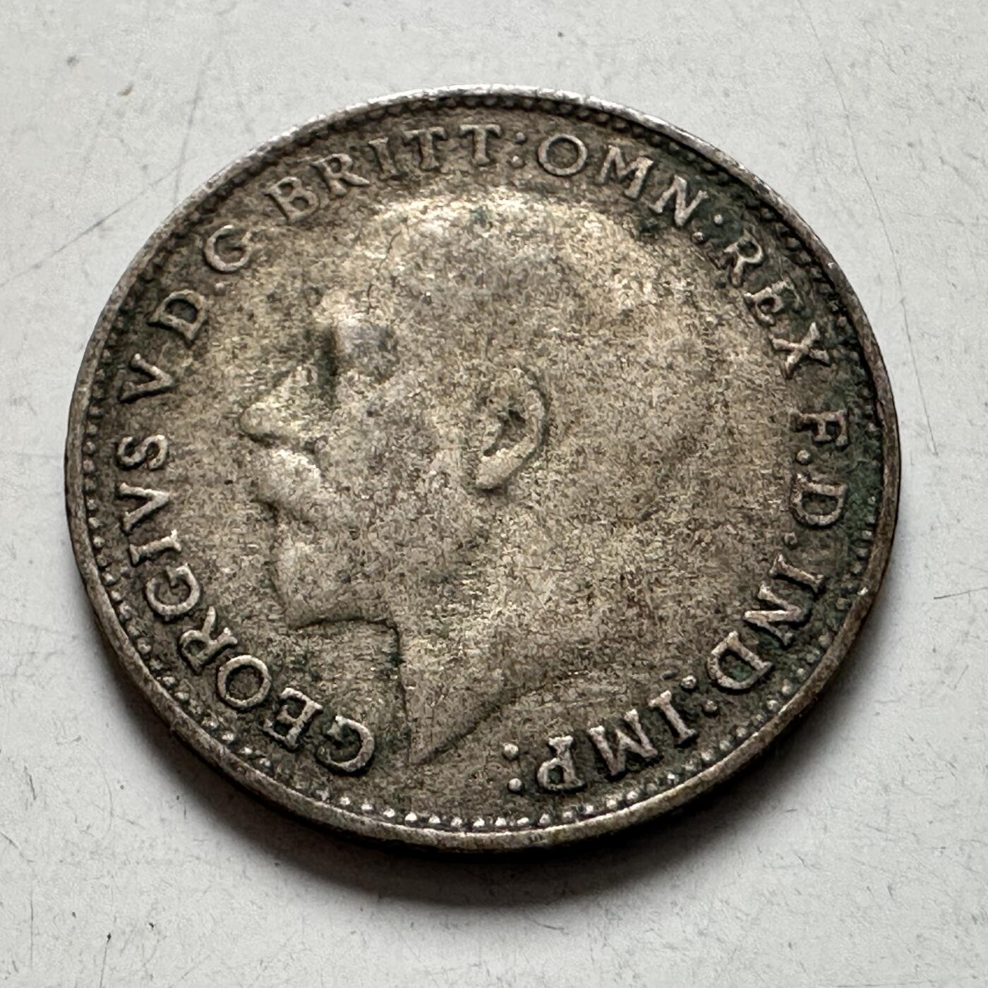 🌹外币初藏🌹🐯2026年第6场  每周二四六晚8️⃣点 接代拍 英国1920年三便士银币 b