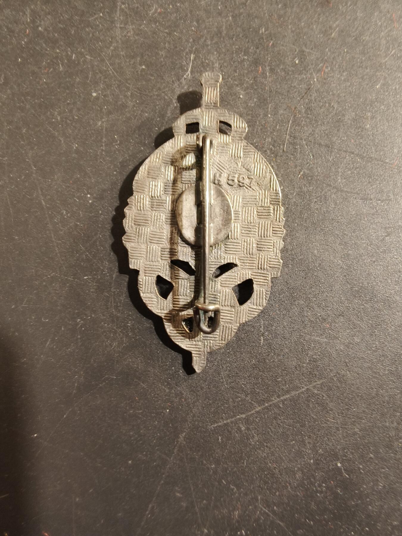 老王徽章第176期 法国军事跳伞准备课程学员证章