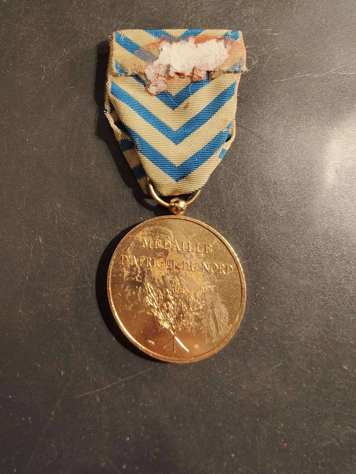 老王徽章第176期 法国北非战役奖章