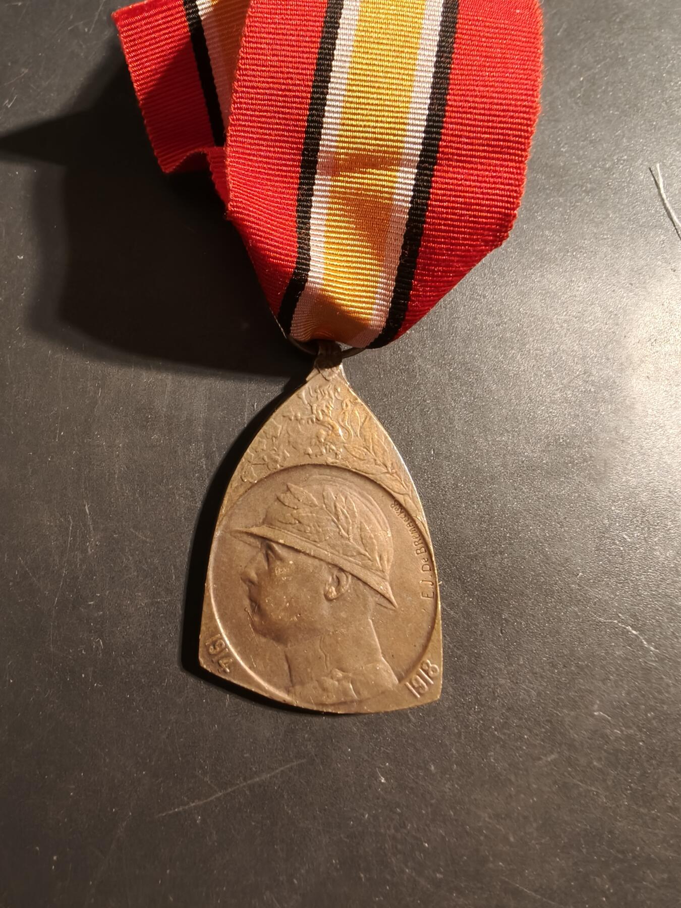 老王徽章第176期