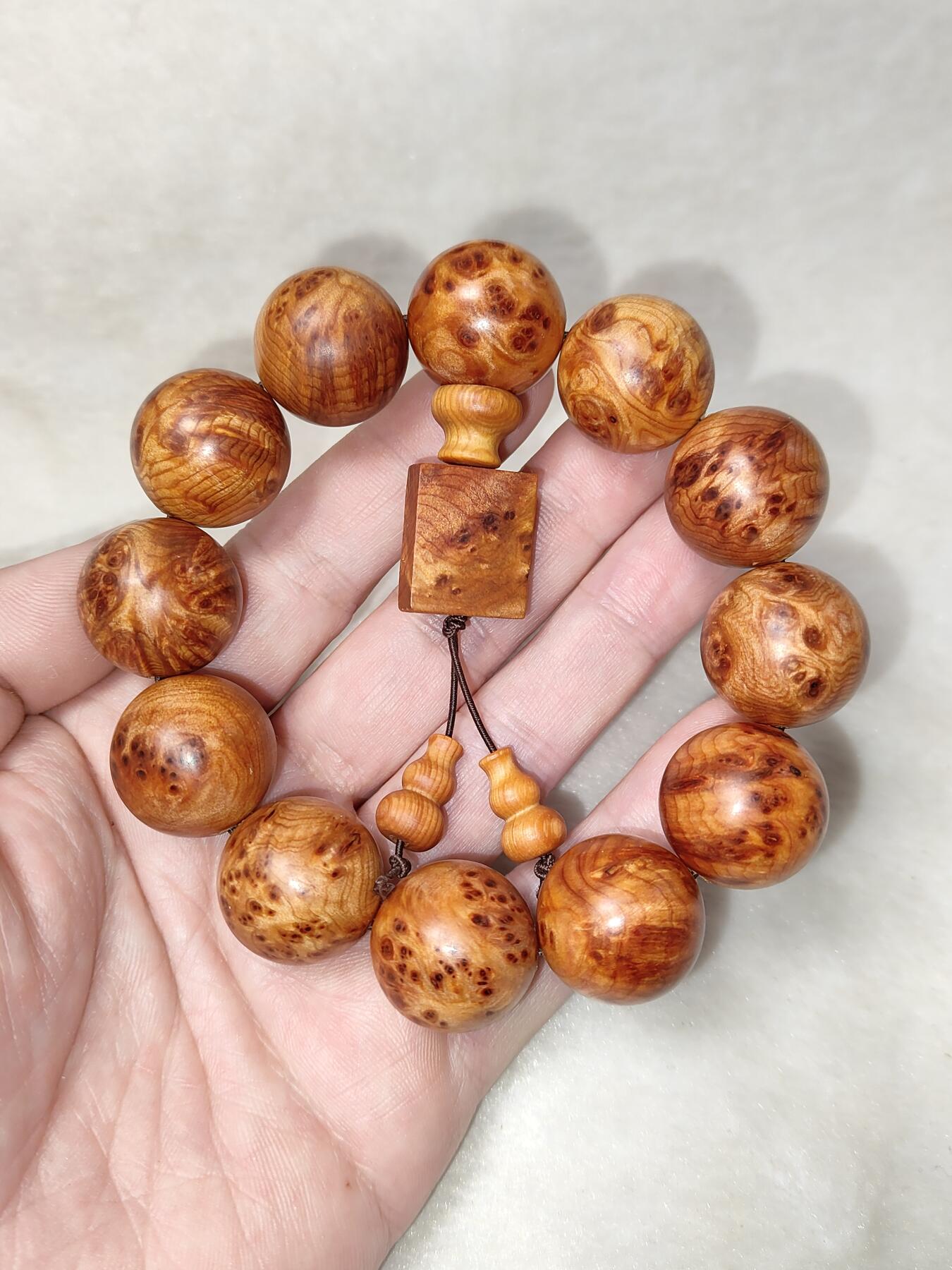 太行崖柏老料雀眼留疤闪电纹2.0手串油性足香味浓纹理漂亮按图发货一物一图C012