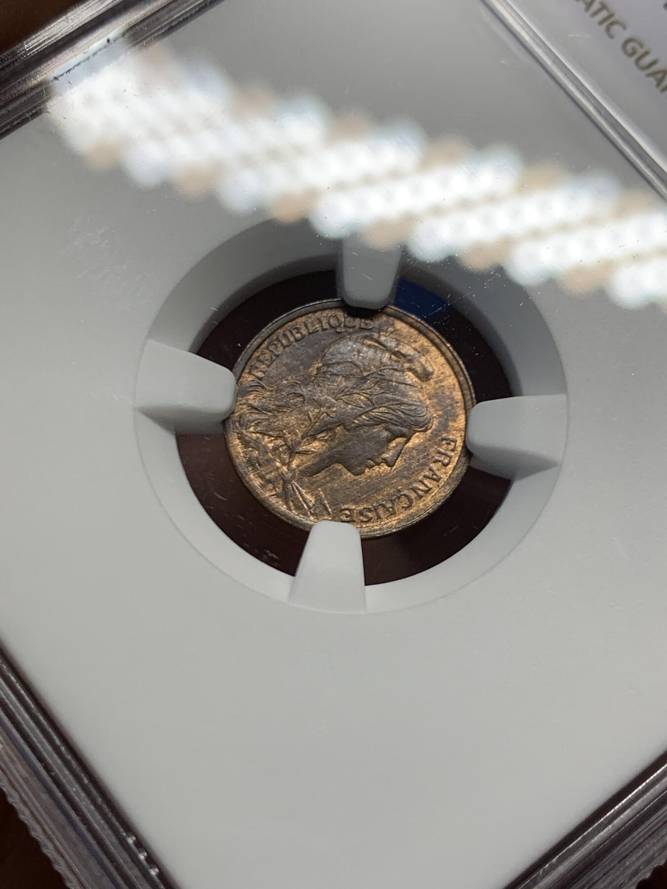 《竞宝斋》第456场 周日，周一，周二   3场连拍 （全场包邮）欢迎送拍 NGC MS63BN 法国1911年1分铜币