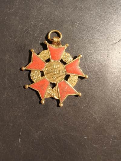 老王徽章第176期 - 法国功绩奖章