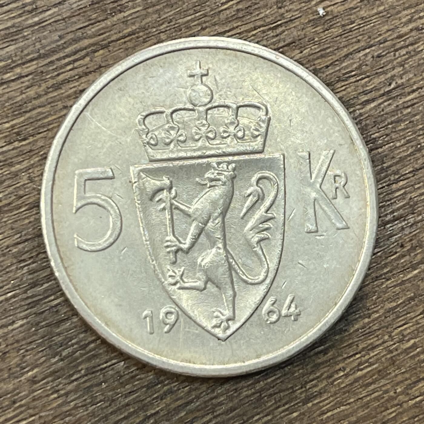 【铜匠收藏】★第138场★散币场。不寄存，30包邮。不满30元，支付5元运费。《接受代拍 代送NGC评级》 46【无寄存】挪威1964年5克朗镍币29.4mm