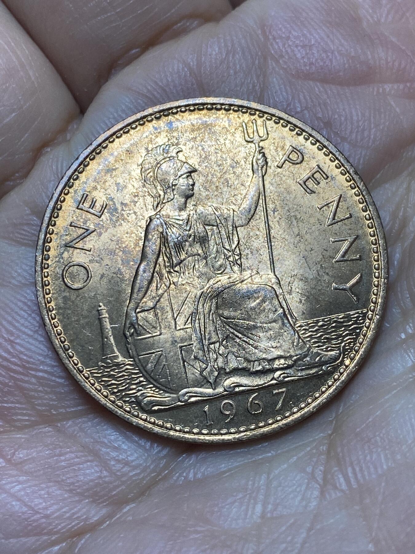 2026年第六场(总第一百七十五场）外国好品散币场(免佣金) 原光好品–英国🇬🇧1967年1便士(伊丽莎白二世青年桂冠第二版，普制币关门年)