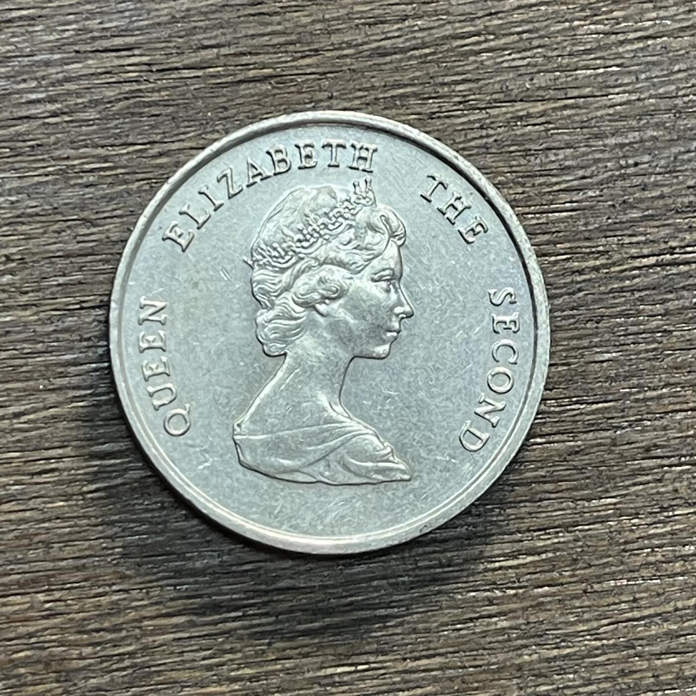 【铜匠收藏】★第138场★散币场。不寄存，30包邮。不满30元，支付5元运费。《接受代拍 代送NGC评级》 35【无寄存】东加勒比25分帆船18mm女王图像