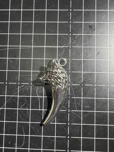 古冰库章牌勋赏收藏0起拍卖 合金吊坠一个