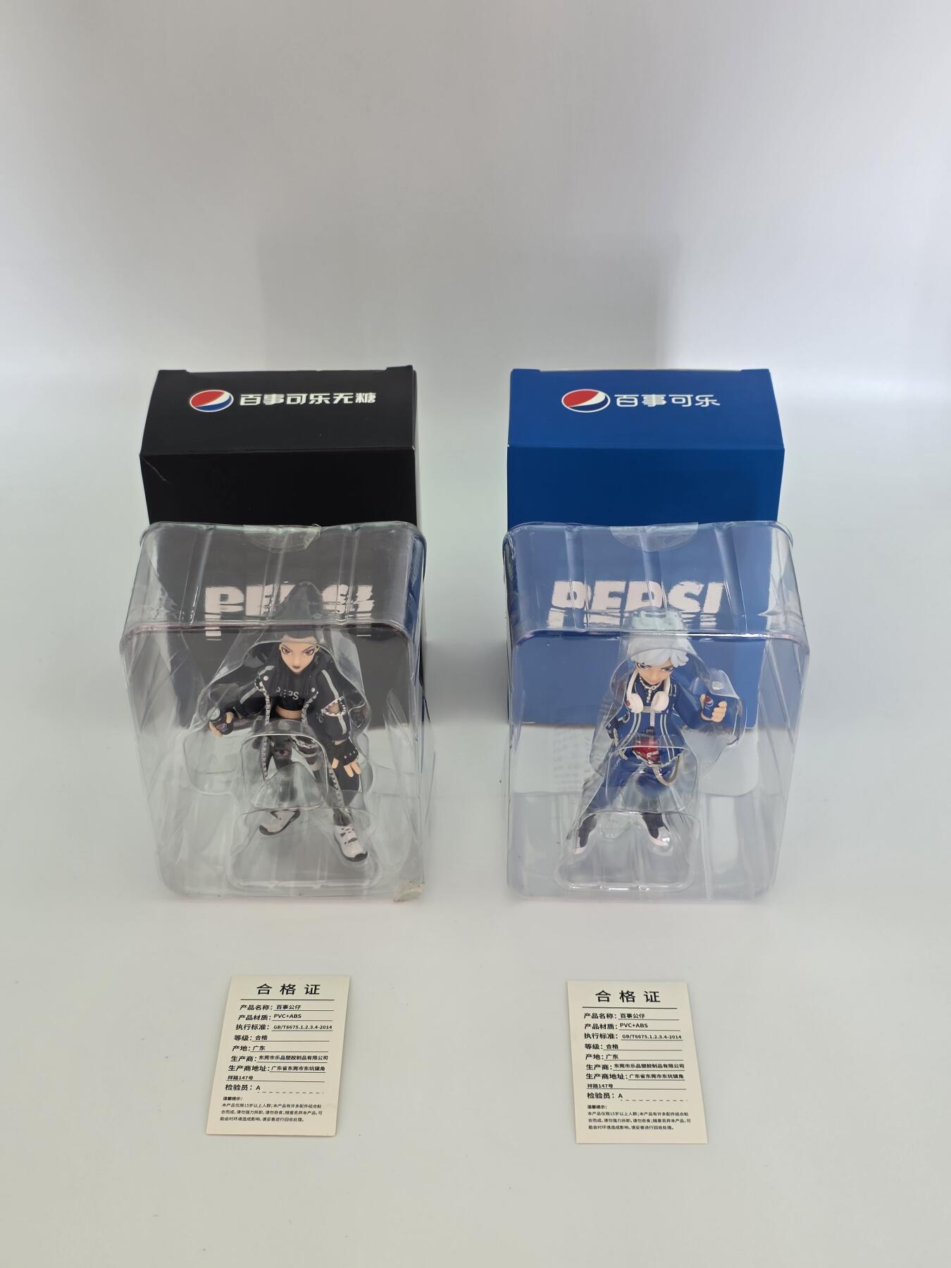 百事可乐联名手办-经典蓝与酷黑的潮流碰撞