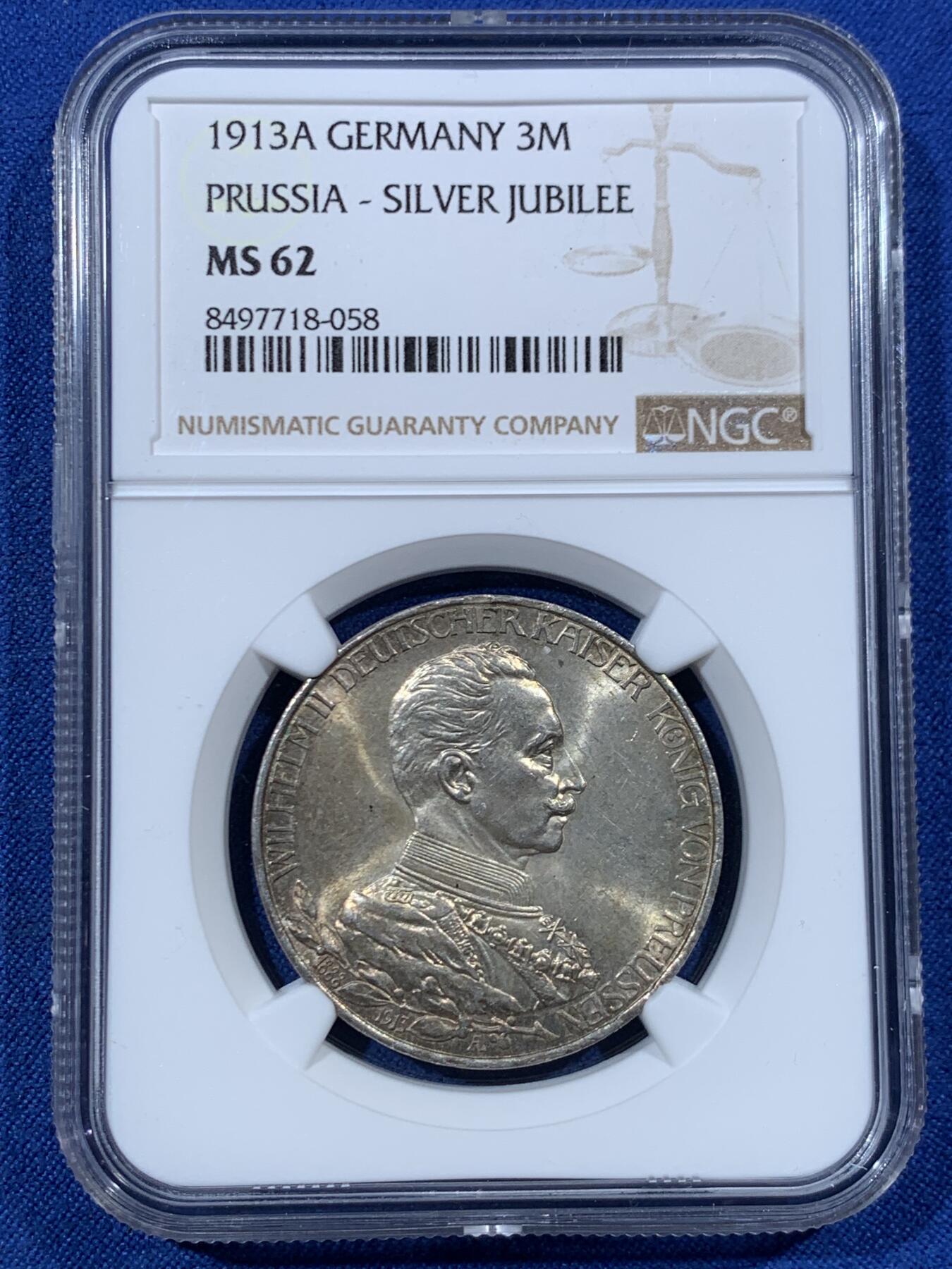 《竞宝斋》第456场 周日，周一，周二   3场连拍 （全场包邮）欢迎送拍 NGC MS62 德国1913年普鲁士威廉二世军装3马克银币 带松枝版