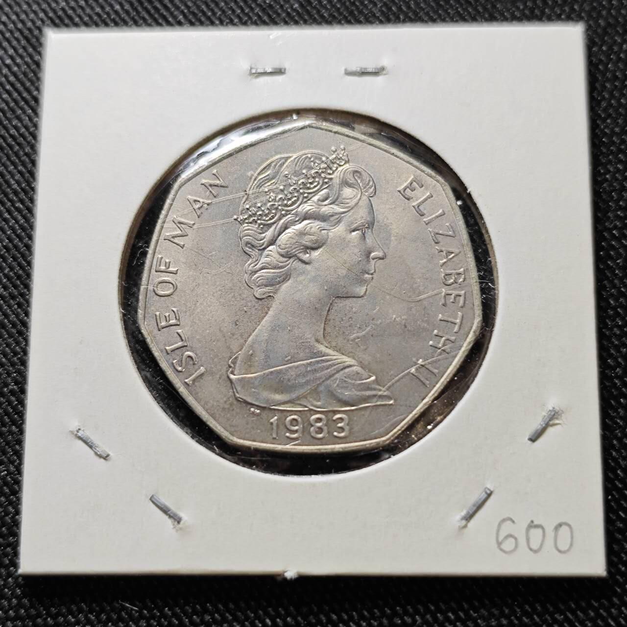 KK钱币收藏小铺  第400期  百期特拍（四拍之四）2月预留时间 周末发货  1983马恩岛50便士纪念币 圣诞节系列