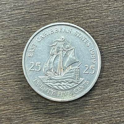 【铜匠收藏】★第138场★散币场。不寄存，30包邮。不满30元，支付5元运费。《接受代拍 代送NGC评级》 - 35【无寄存】东加勒比25分帆船18mm女王图像