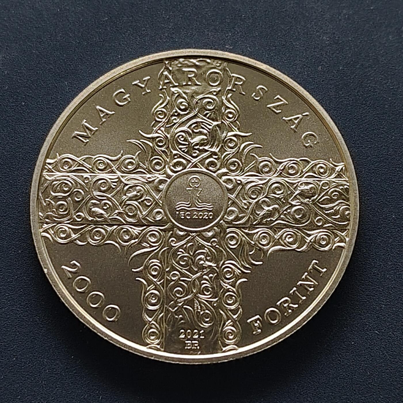 【全场包邮】纯粹捡漏拍495场-持续更新中 【少见】匈牙利2020年2000福林布达佩斯第52届国际圣餐大会纪念币-量7500