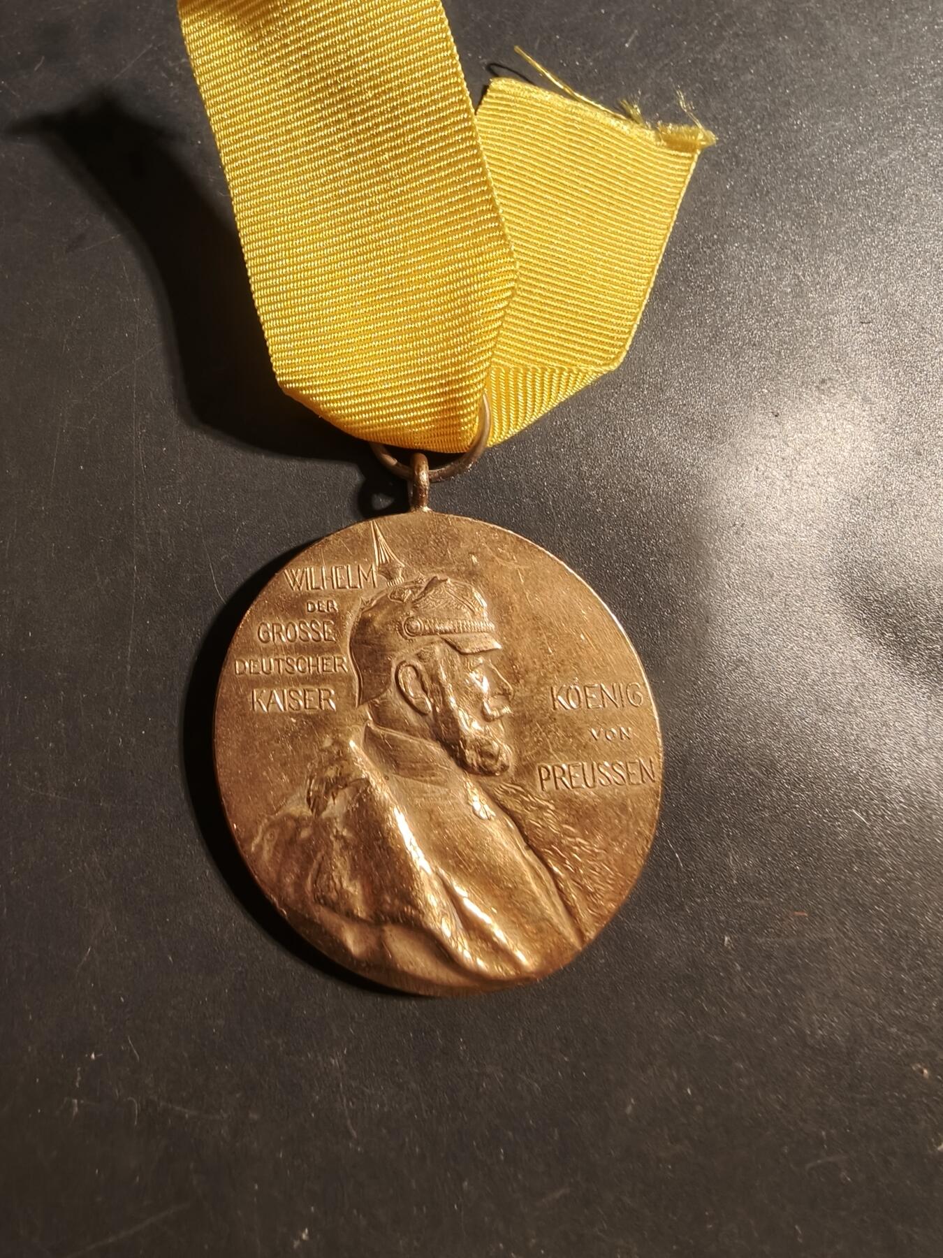 老王徽章第176期