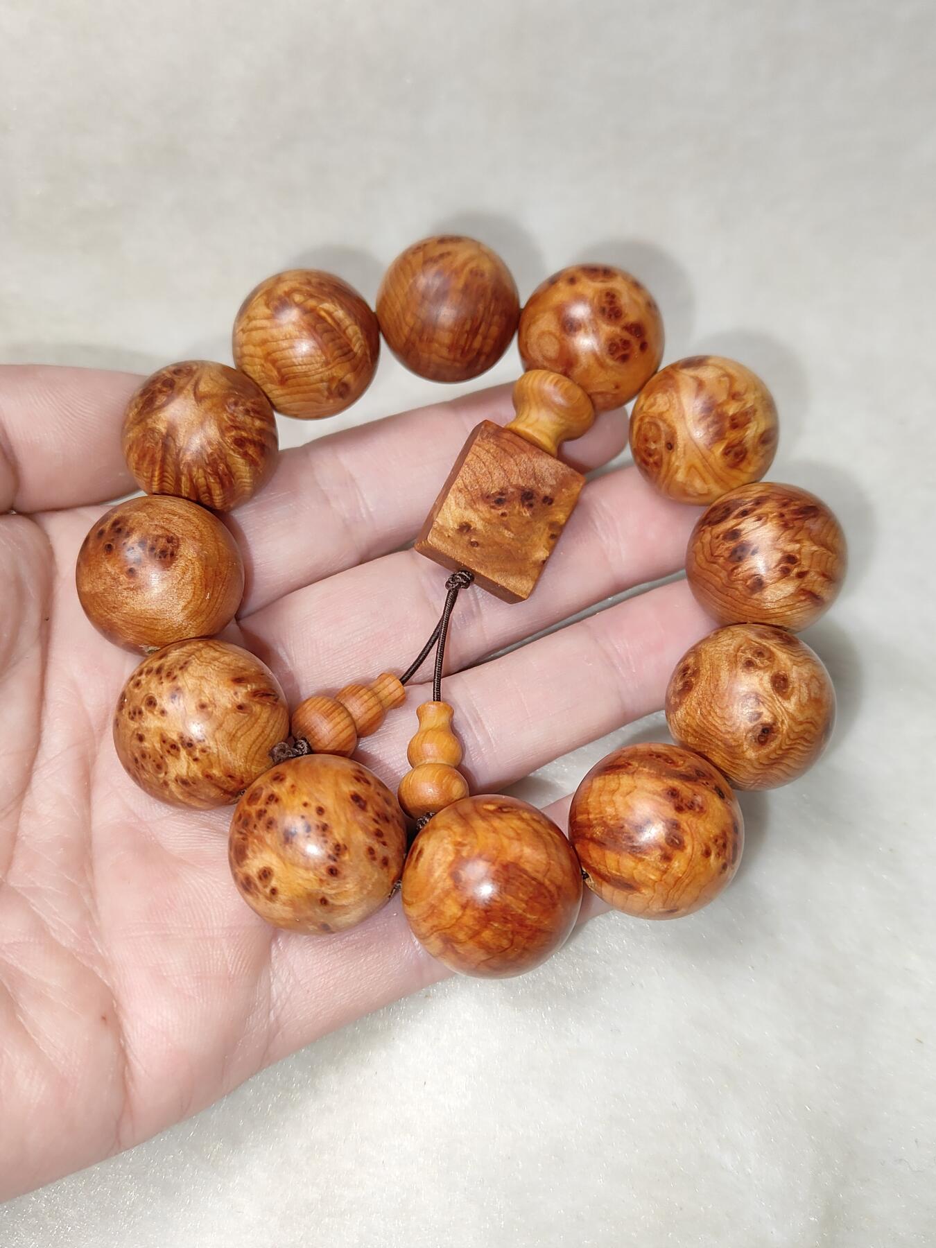 太行崖柏老料雀眼留疤闪电纹2.0手串油性足香味浓纹理漂亮按图发货一物一图C012