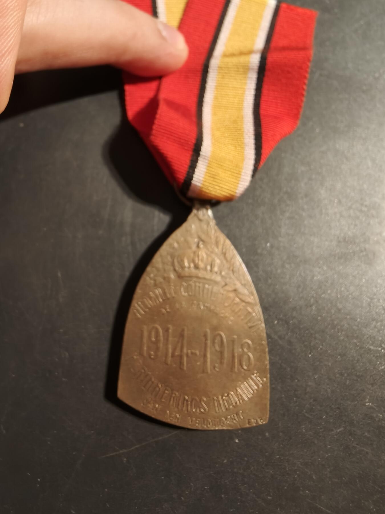 老王徽章第176期