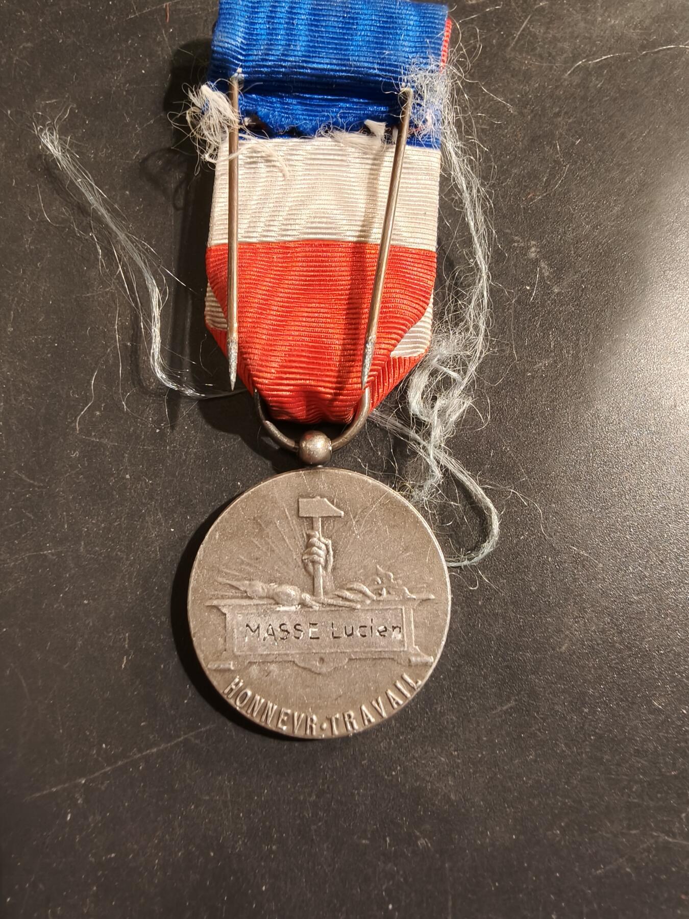 老王徽章第176期